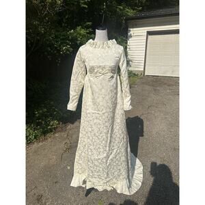1960’s Wedding Dress Classy Flower Print Train Button Up Vintage Size Small